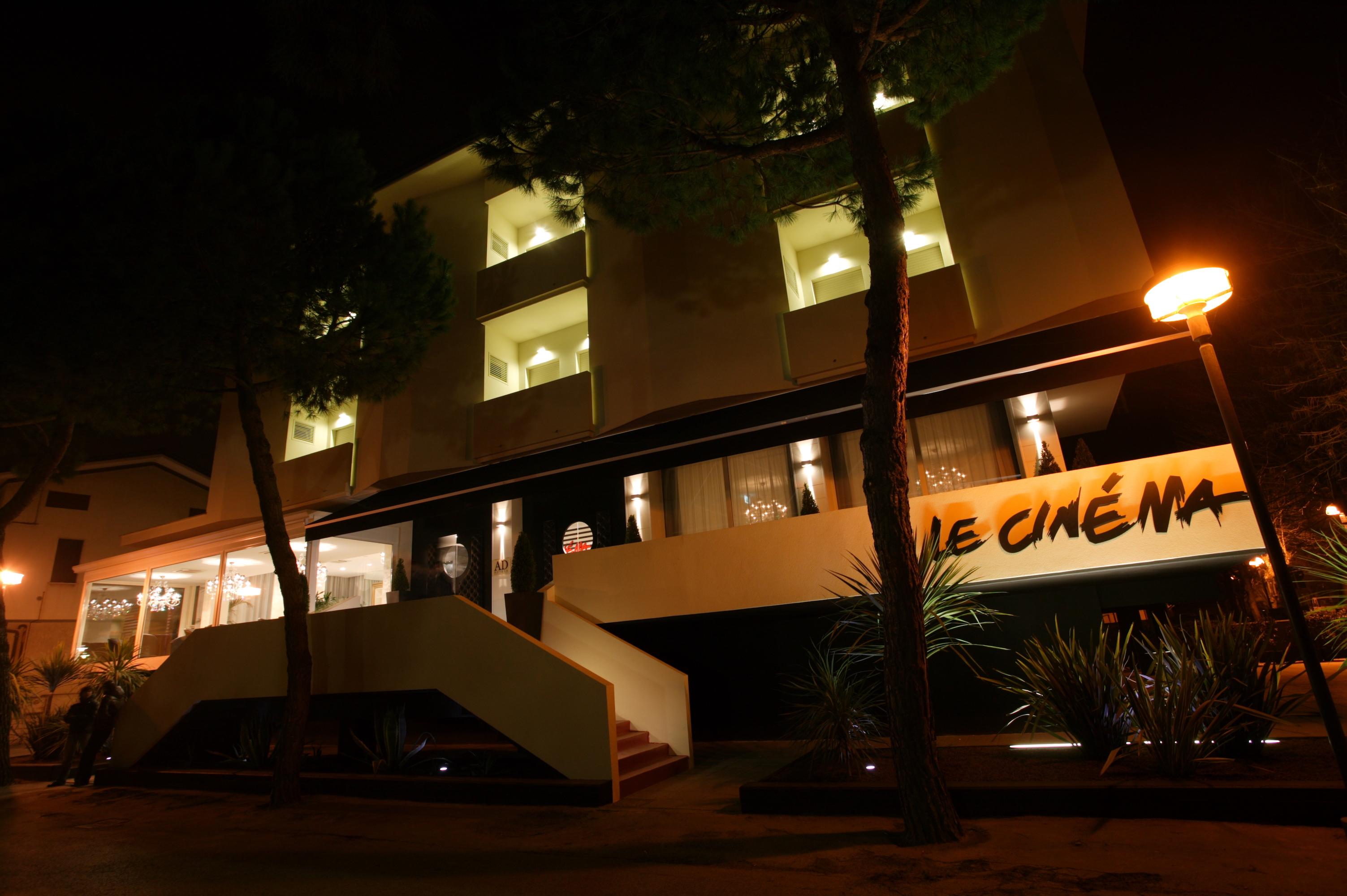 Hotel Le Cinéma Gatteo a Mare Exterior foto